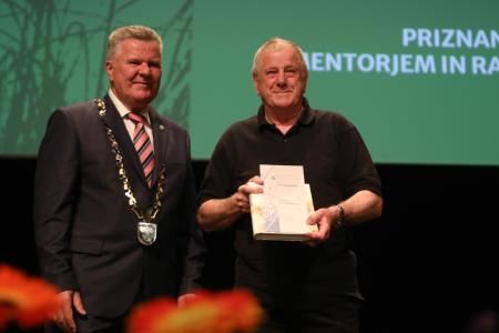 ZLATE PETICE 99j FOTO LJUBO VUKELIČ